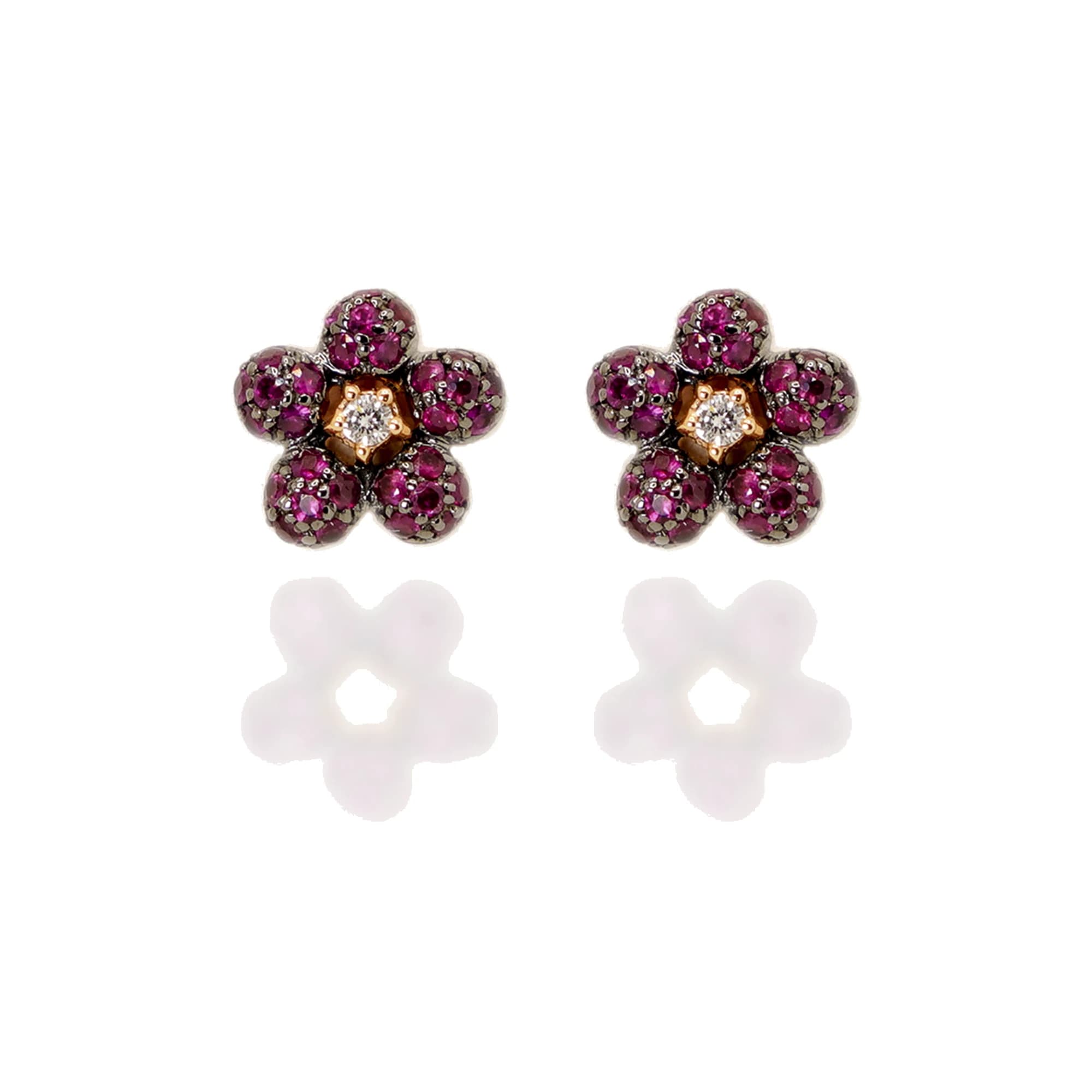 Pendientes oro amarillo de 18 quilates, diamantes y rubíes