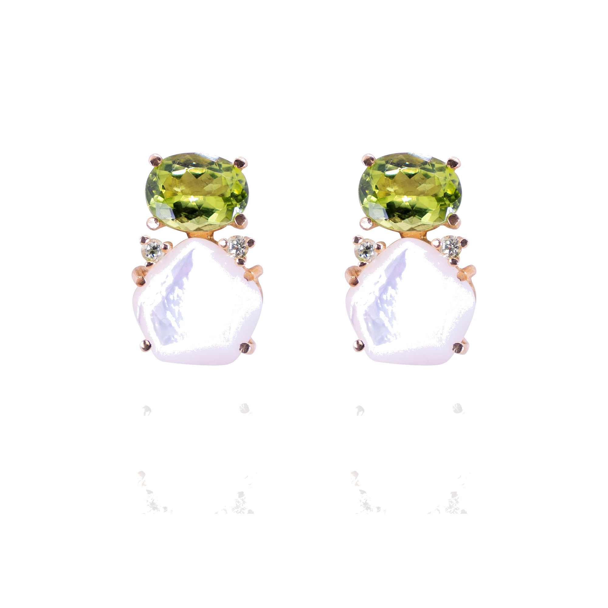 Pendientes oro olivino y madreperla