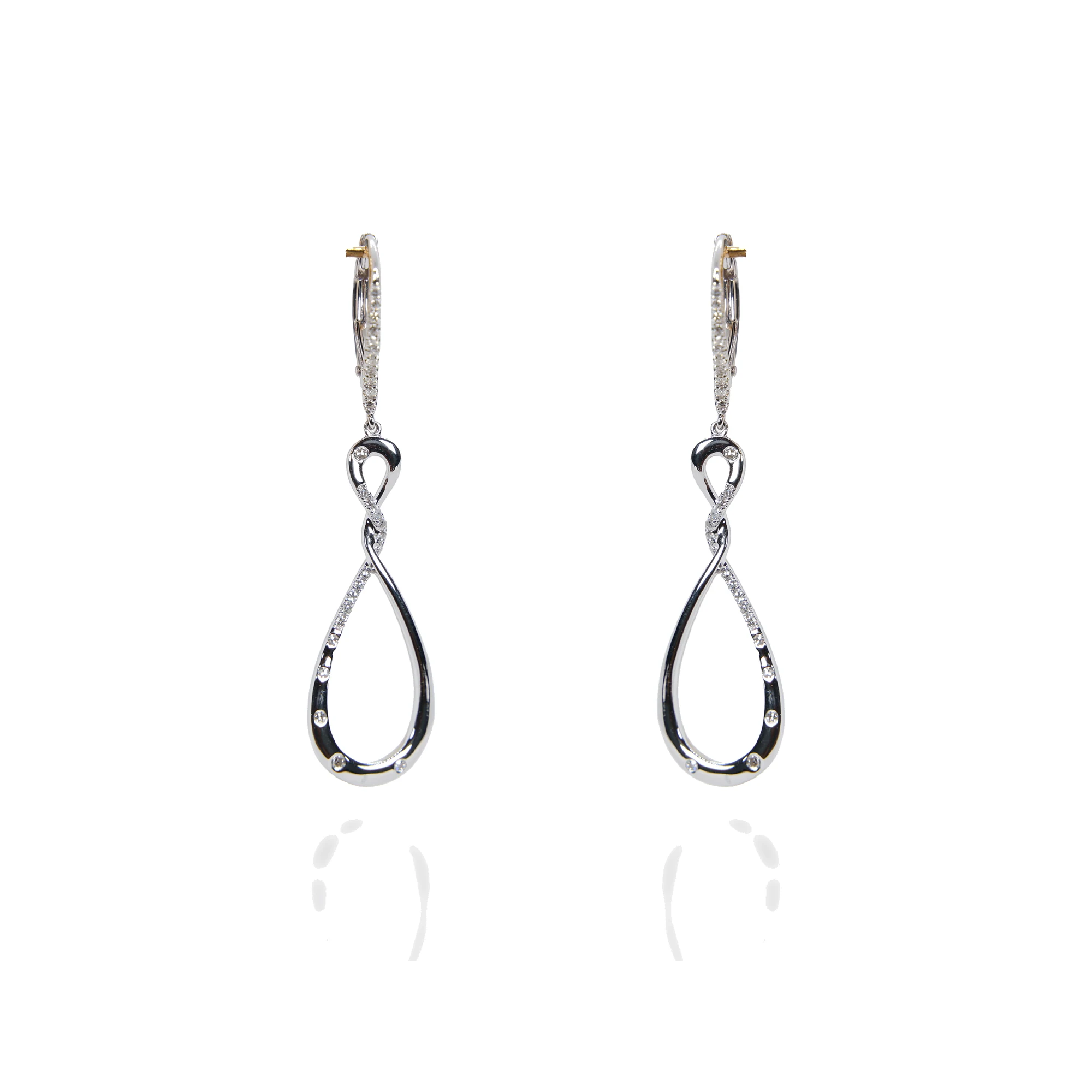 Pendientes en oro blanco y brillantes