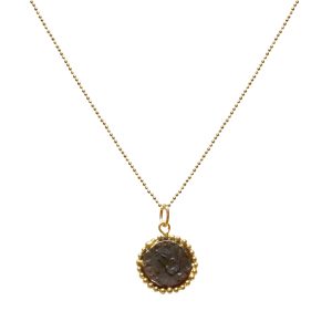 Colgante con moneda antigua