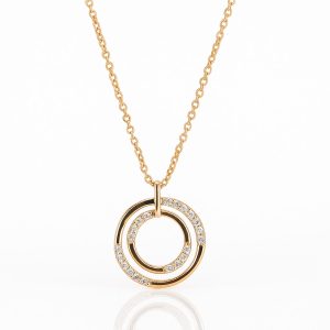 Colgante de oro con diamantes