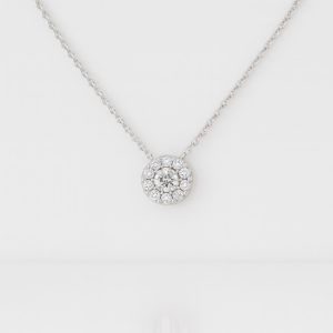 Colgante de oro con diamantes